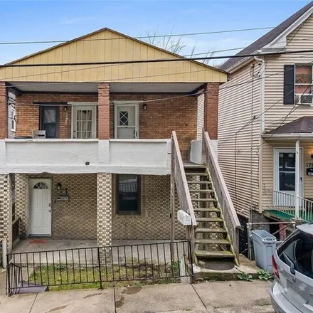 Buy this studio house on 811 Fairston Street in Pittsburgh, PA 15204