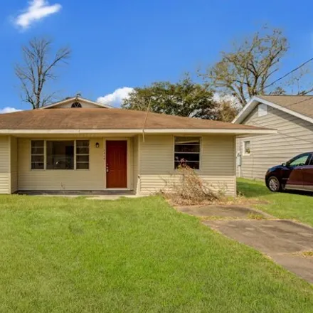 Rent this 2 bed house on 2482 Avenue A in Nederland, TX 77627