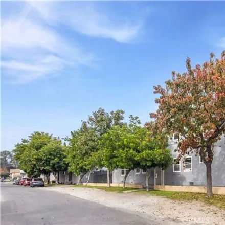 Image 2 - 6951 Elgin Street, Los Angeles, CA 90042, USA - House for sale