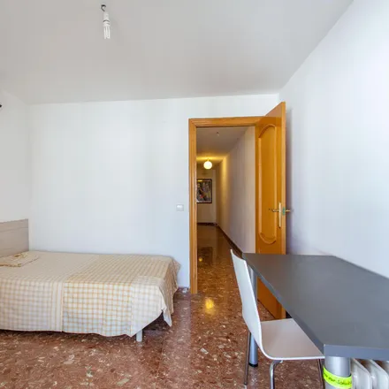 Rent this 5 bed room on Avinguda de Gregorio Gea in 46920 Mislata, Spain