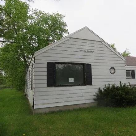 Image 2 - 6928 Lapeer Road, Clyde Township, MI 48049, USA - House for sale