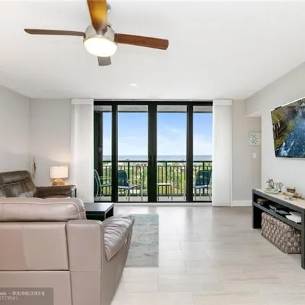 Image 2 - 2300 Ne 33rd Ave Apt 805, Fort Lauderdale, Florida, 33305 - Condo for sale
