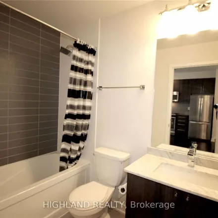 Image 3 - 4007 Brickstone Mews, Mississauga, ON L5B 0G4, Canada - Apartment for rent