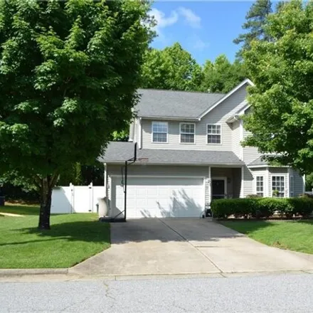 Buy this 3 bed house on 30 Hartsfield Court in Hilltop, Greensboro