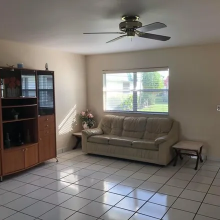 Image 7 - 23 Waterford Way, Palm Beach County, FL 33446, USA - Condo for rent