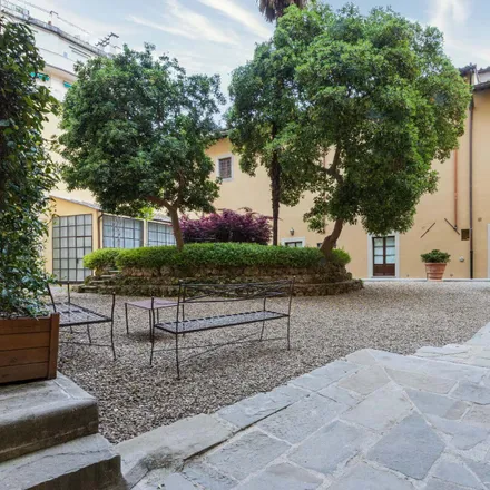 Image 1 - Via dei Guicciardini 33 R, 50125 Florence FI, Italy - Apartment for rent