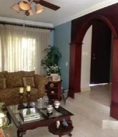 Buy this 5 bed house on Avenida de la Rotonda in Parque Lefevre, Panamá