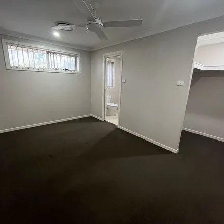 Image 6 - M5 Cycle Link, Prestons NSW 2170, Australia - Apartment for rent