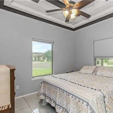 Image 9 - 10987 North 30th Street, McAllen, TX 78504, USA - House for sale
