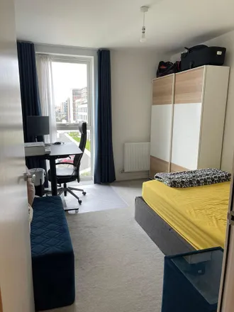 Image 2 - Laurina Apartments, 10 Nestle's Avenue, London, UB3 4FS, United Kingdom - Room for rent