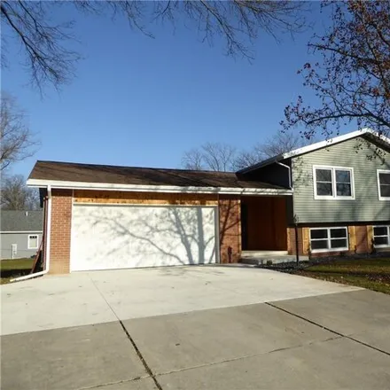 Buy this 4 bed house on 57 Lindon Lane in Archbold, OH 43502