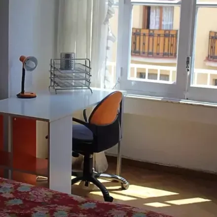 Rent this studio room on Madrid in El argonauta, Calle de Fernández de los Ríos