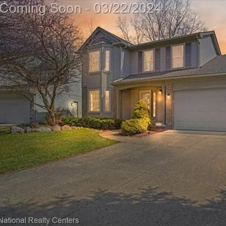 Buy this 3 bed house on 47226 Scarlet Drive South in Novi, MI 48374