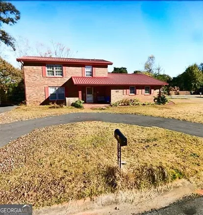 Buy this 4 bed house on 100 Princeton Road in Warner Robins, GA 31093