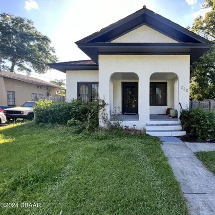 Buy this 2 bed house on 220 Leon Avenue in DeLand, FL 32720