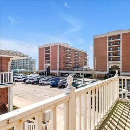 Image 2 - 235 West Broadway, City of Long Beach, NY 11561, USA - Condo for sale
