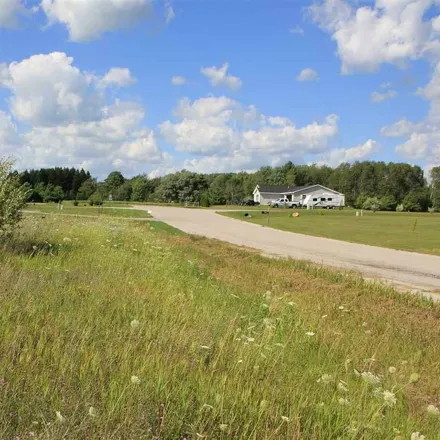 Image 3 - unnamed road, Mayfield Township, MI, USA - Condo for sale