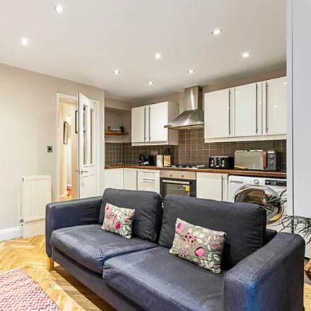 Image 5 - 47 Dunlace Road, Lower Clapton, London, E5 0PJ, United Kingdom - Apartment for rent