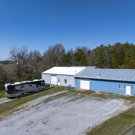 Buy this studio house on 91 Swift Park in Greene County, TN 37743