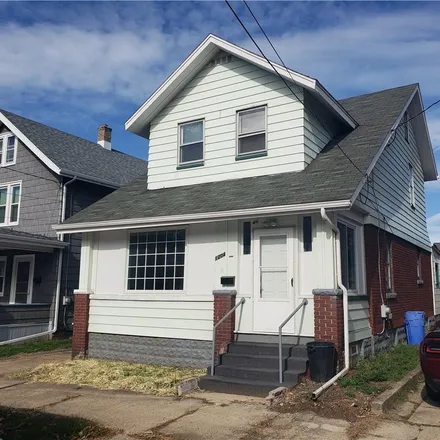 Buy this 3 bed house on 1204 East 7th Street in Erie, PA 16503