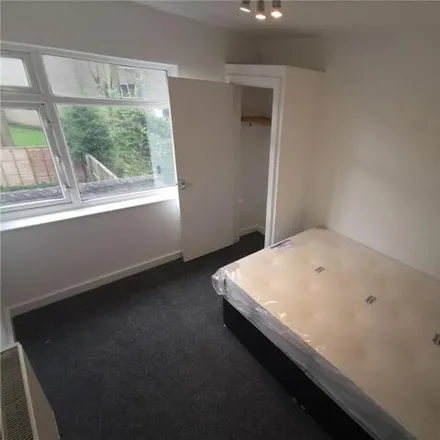 Image 4 - 33 St. Anne's Drive, Leeds, LS4 2RZ, United Kingdom - House for rent