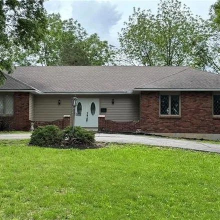 Buy this 4 bed house on 8641 Broadmoor St in Overland Park, Kansas