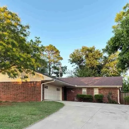 Buy this 3 bed house on 841 North Star Drive in Stillwater, OK 74075