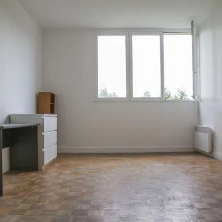 Image 4 - 2 Rue du Fret, 75018 Paris, France - Apartment for rent