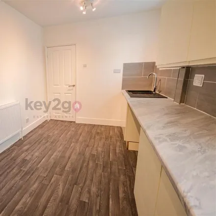 Image 6 - Cotleigh Road, Sheffield, S12 4HY, United Kingdom - Duplex for rent