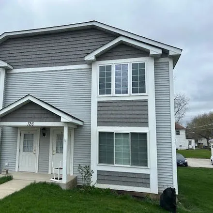 Rent this 1 bed house on 600 Garfield Road in Fox Lake, Lake County