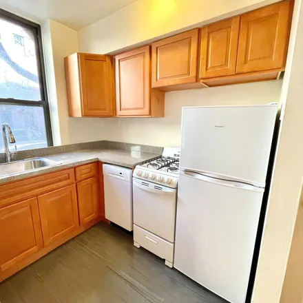 Image 3 - 200 West 82nd Street, New York, NY 10024, USA - Apartment for rent