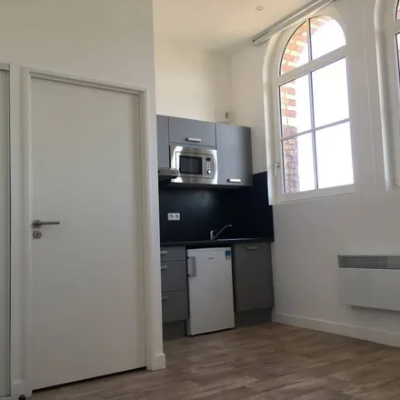 Rent this 1 bed apartment on 2 Rue Louis Prot in 80330 Longueau, France
