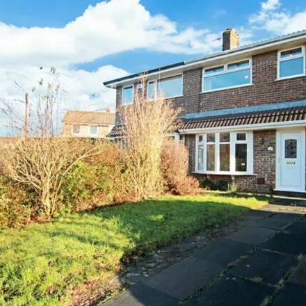 Buy this 3 bed duplex on Yellow Lodge Drive in Westhoughton, BL5 3EX