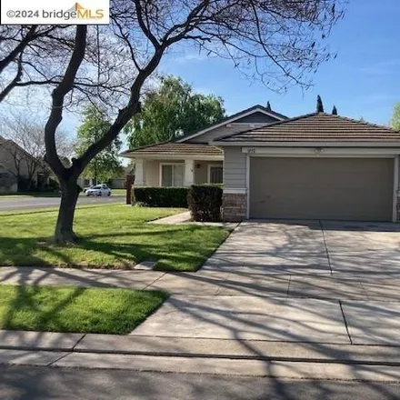 Buy this 3 bed house on 1198 Pestana Avenue in Manteca, CA 95336