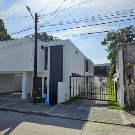 Buy this 3 bed house on Calle José María Morelos y Pavón in 89344 Tampico, TAM