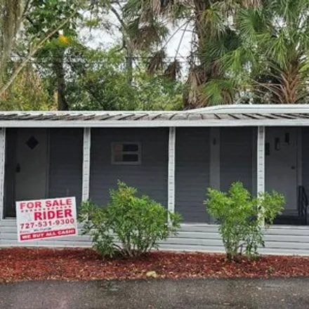 Buy this studio apartment on 1189 1st Avenue Northwest in Largo, FL 33770