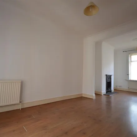 Image 5 - Edith Street, Northampton, NN1 5EP, United Kingdom - Apartment for rent