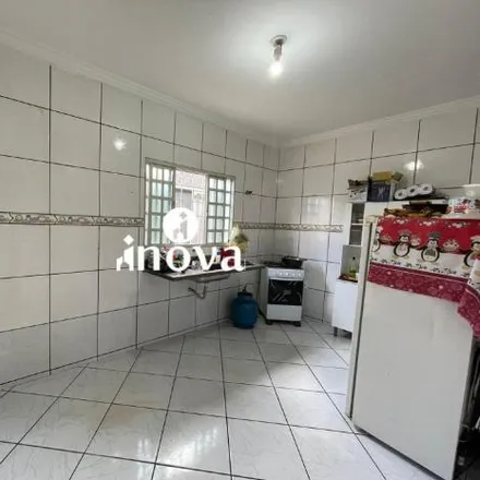 Buy this 2 bed house on Rua Wilson Del Duque in Residencial Beija-Flor I, Uberaba - MG