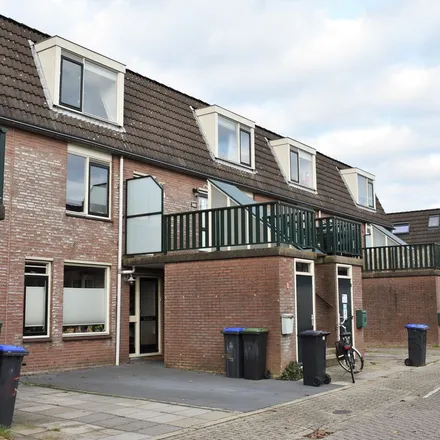 Rent this 1 bed apartment on Reigersweide 143 in 1383 KC Weesp, Netherlands