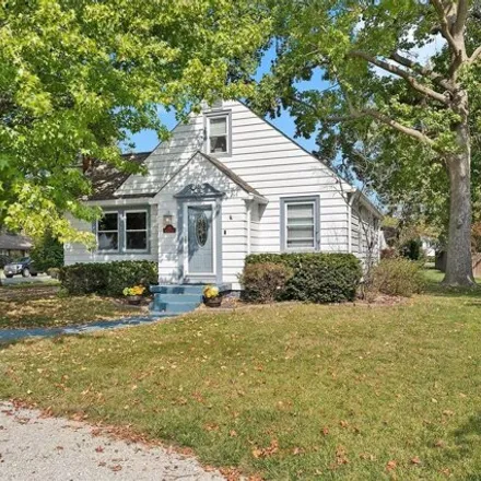 Buy this 3 bed house on 668 South Elizabeth Street in Freeburg, Saint Clair County