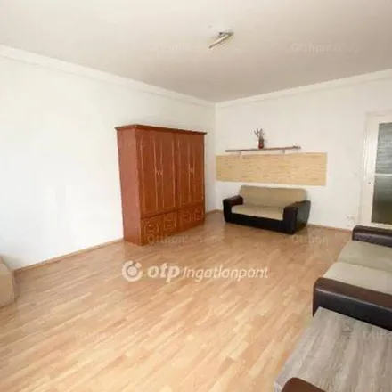 Image 3 - Budapest, Adam Clark Square, 1013, Hungary - Apartment for rent