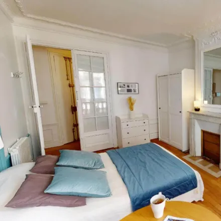 Image 4 - 29 Rue Desaix, 75015 Paris, France - Room for rent