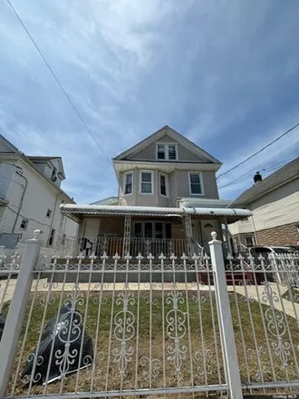 Image 6 - 101-58 120th St, New York, 11419 - House for sale