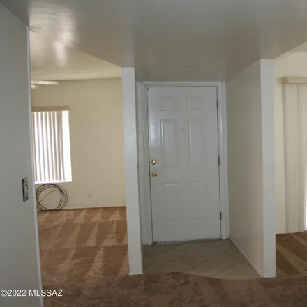 Image 6 - Tucson, AZ - Townhouse for sale