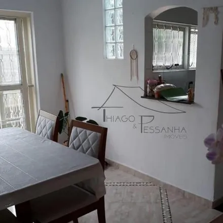 Buy this 2 bed house on Taxi Digital in Rua Vitório Ramalho 45, Parque São Jorge