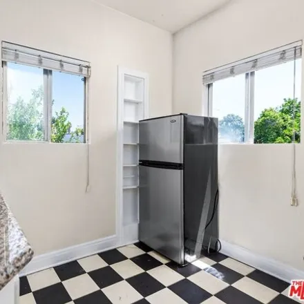 Image 4 - 4351 Normal Avenue, Los Angeles, CA 90029, USA - House for sale