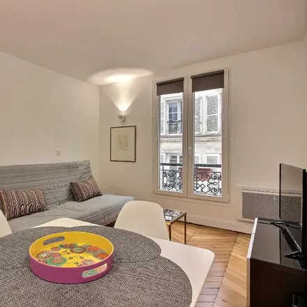 Image 3 - 22 Rue Cadet, 75009 Paris, France - Apartment for rent