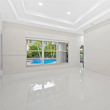 Image 3 - 2012 Harbor View Circle, Weston, FL 33327, USA - House for sale