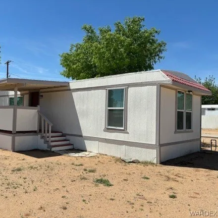 Buy this studio apartment on 4693 North Benton Street in Mohave County, AZ 86409