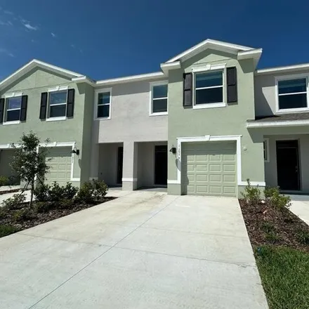 Rent this 3 bed house on Crescent Deer Drive in Fivay Junction, Pasco County